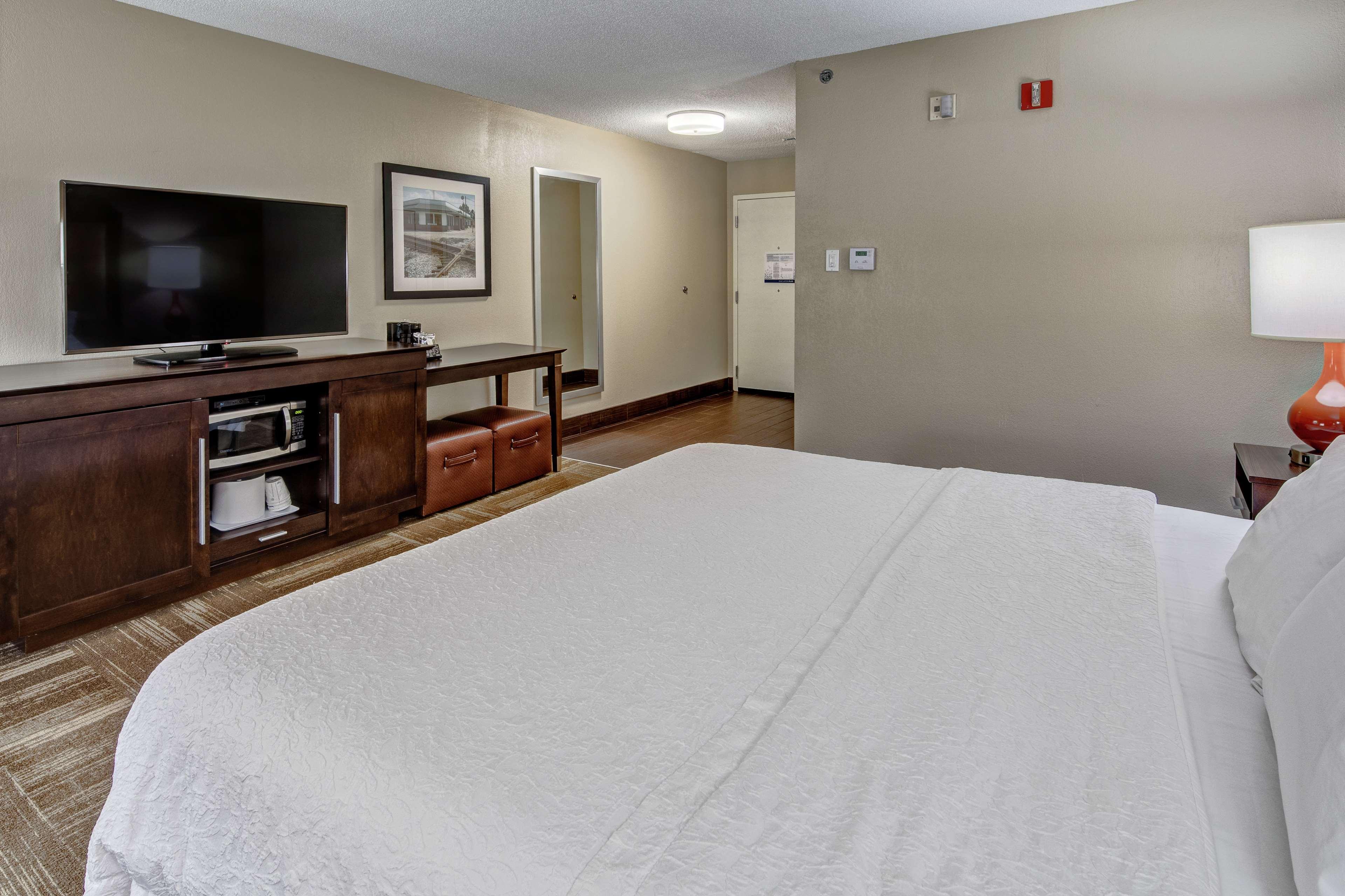 Hampton Inn Corinth Exterior foto