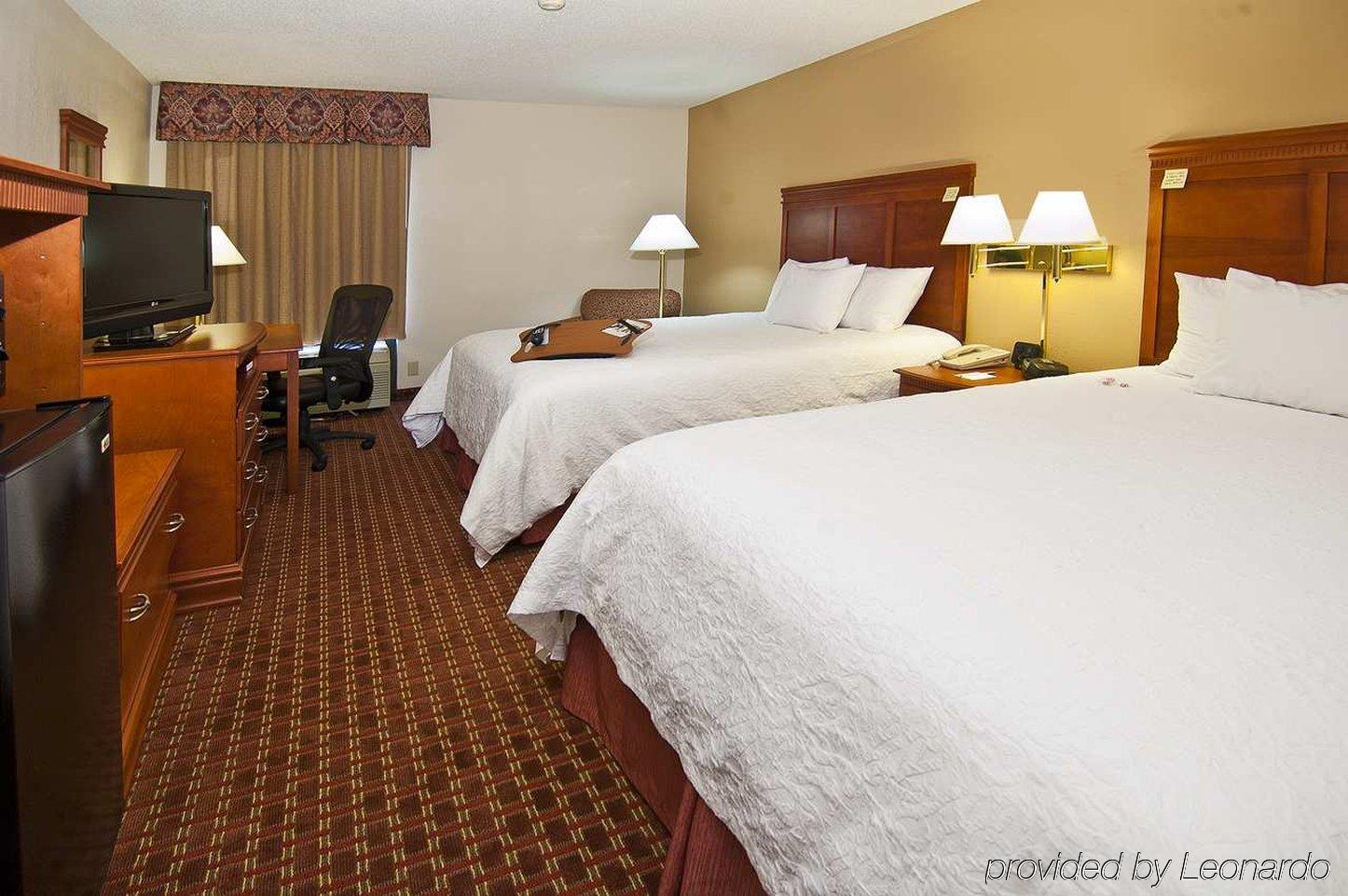 Hampton Inn Corinth Exterior foto